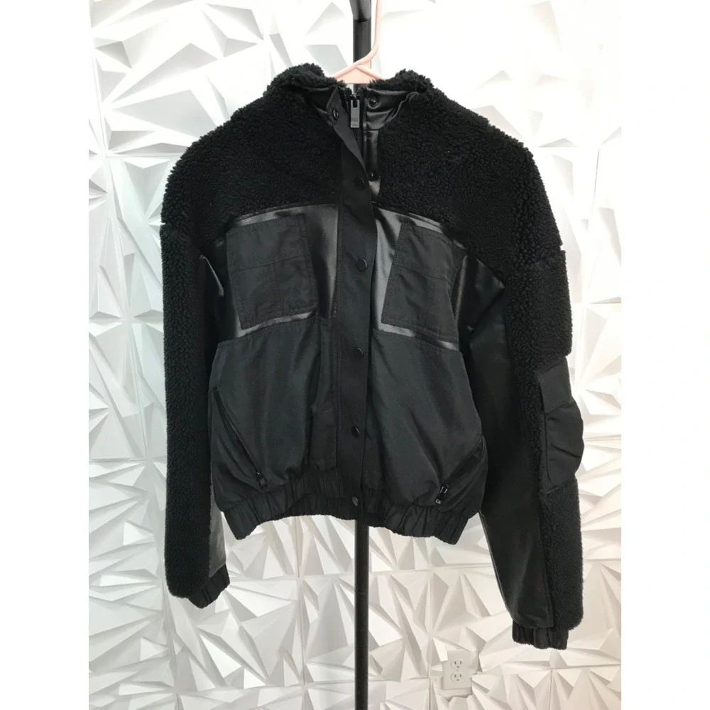 Alo Womens Sherpa Utility Gear OVERSIZE Jacket XS Black  Hooded C